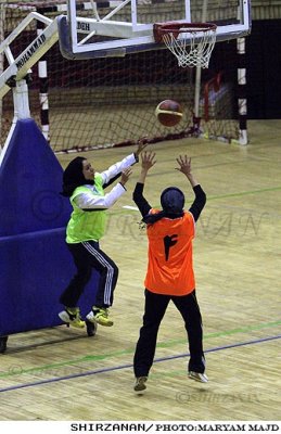 women-basketball-fourth